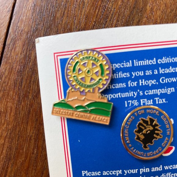 Two (2) NEW 1998 & 2000 RNC Republican GOP Elephant Lapel Lanyard Pin Souvenir - Picture 5 of 5